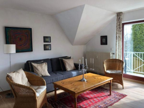 Ferienwohnung-Jim-Knopf-mit-Balkon-zwischen-Strand-Wald-Wiese-im-Suedosten-der-Insel-Ruegen in Gustow